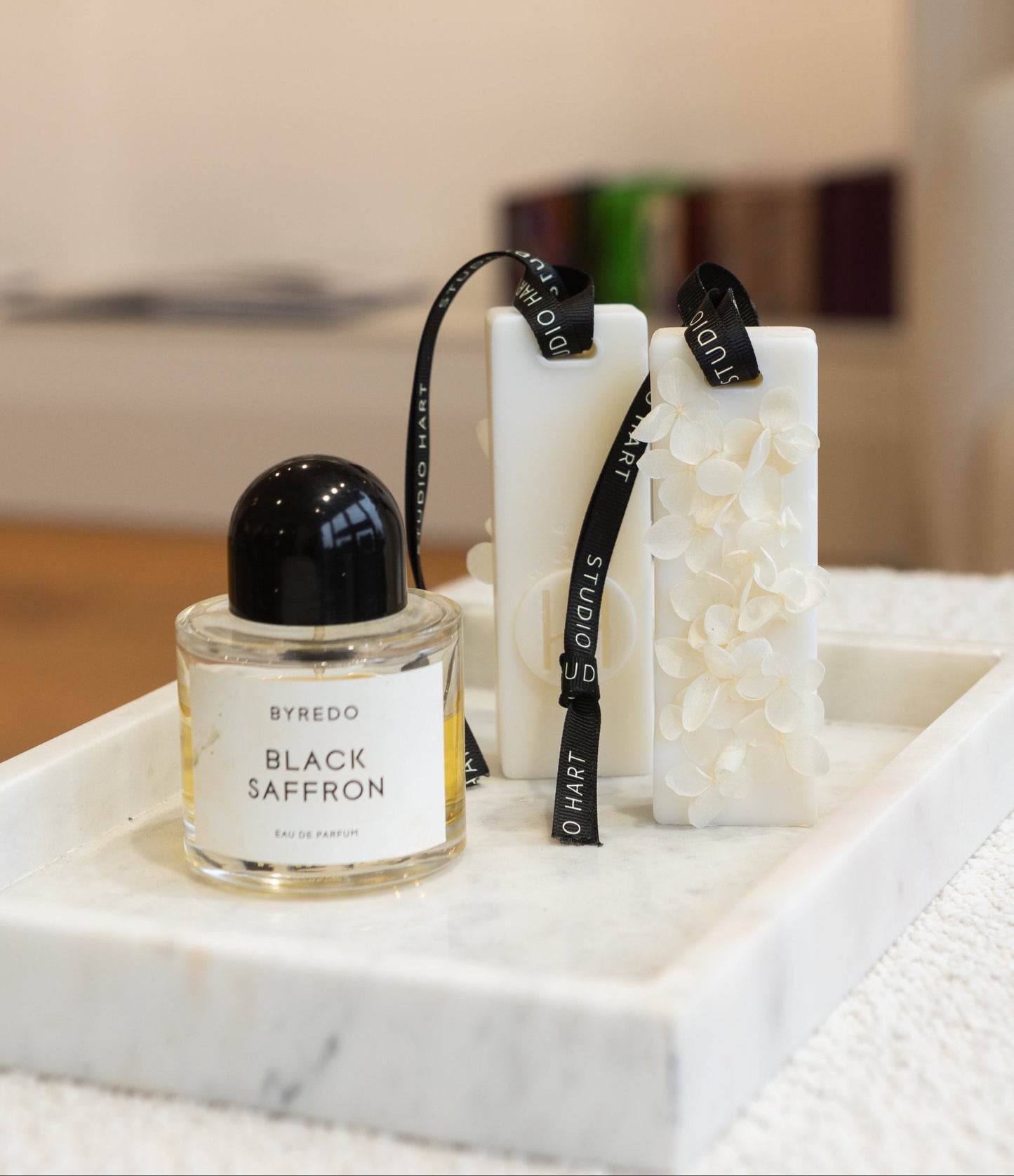 BURNT CASHMERE WAX TAB